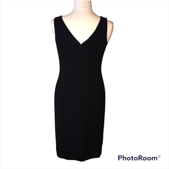 JONES NEW YORK 4 LBD V neck front and back zipper back black dress - Picture 9 of 10